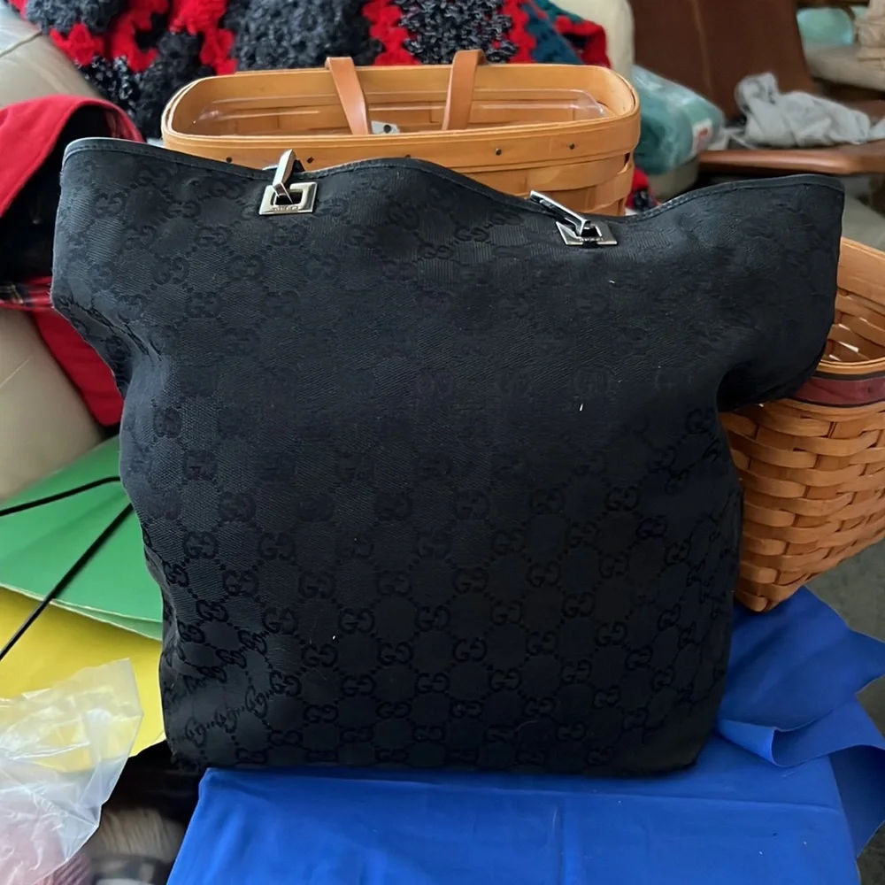 Gucci Tote Satchel - Picture 2 of 10